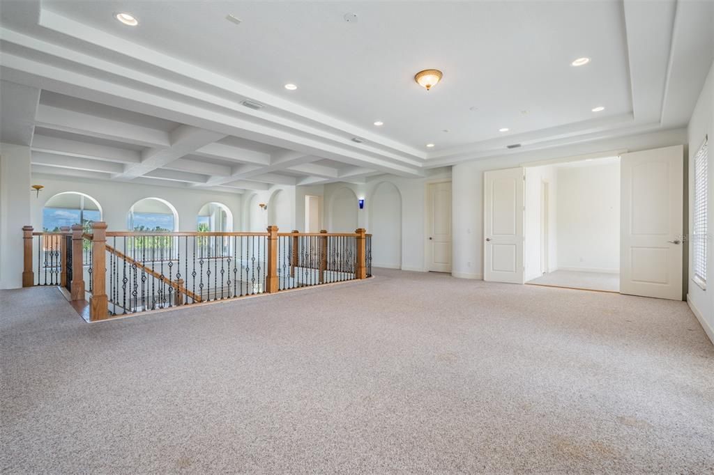 待售: $1,975,000 (4 贝兹, 4 浴室, 5543 平方英尺)