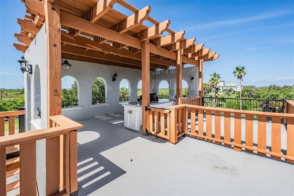 待售: $1,975,000 (4 贝兹, 4 浴室, 5543 平方英尺)