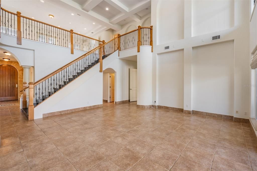 待售: $1,975,000 (4 贝兹, 4 浴室, 5543 平方英尺)