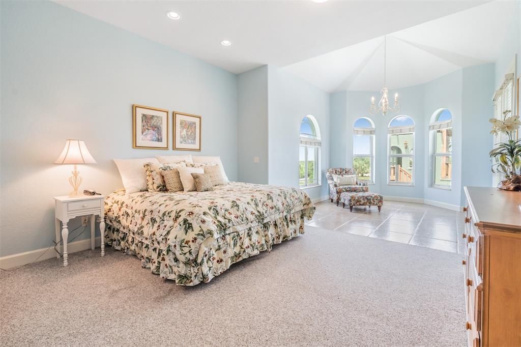 待售: $1,975,000 (4 贝兹, 4 浴室, 5543 平方英尺)