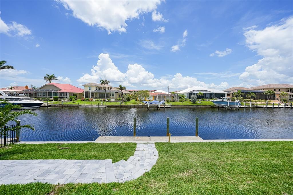 En Venta: $1,695,000 (3 camas, 3 baños, 2598 Pies cuadrados)