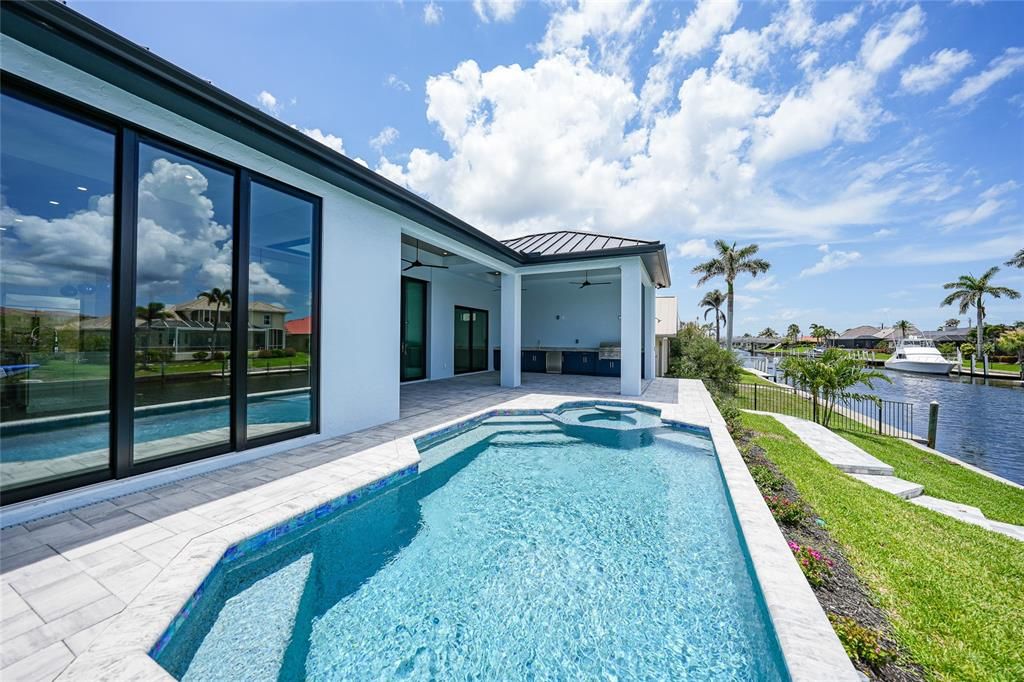 En Venta: $1,695,000 (3 camas, 3 baños, 2598 Pies cuadrados)