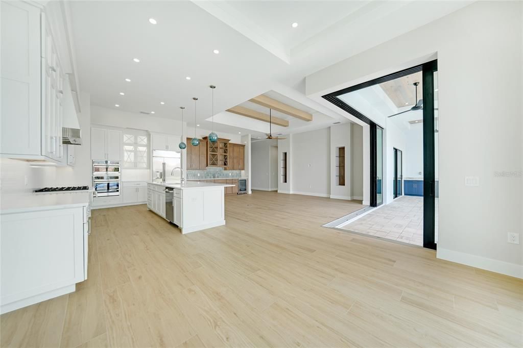 En Venta: $1,695,000 (3 camas, 3 baños, 2598 Pies cuadrados)