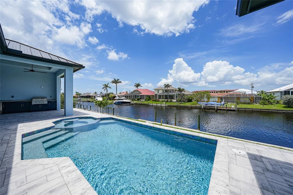 En Venta: $1,695,000 (3 camas, 3 baños, 2598 Pies cuadrados)