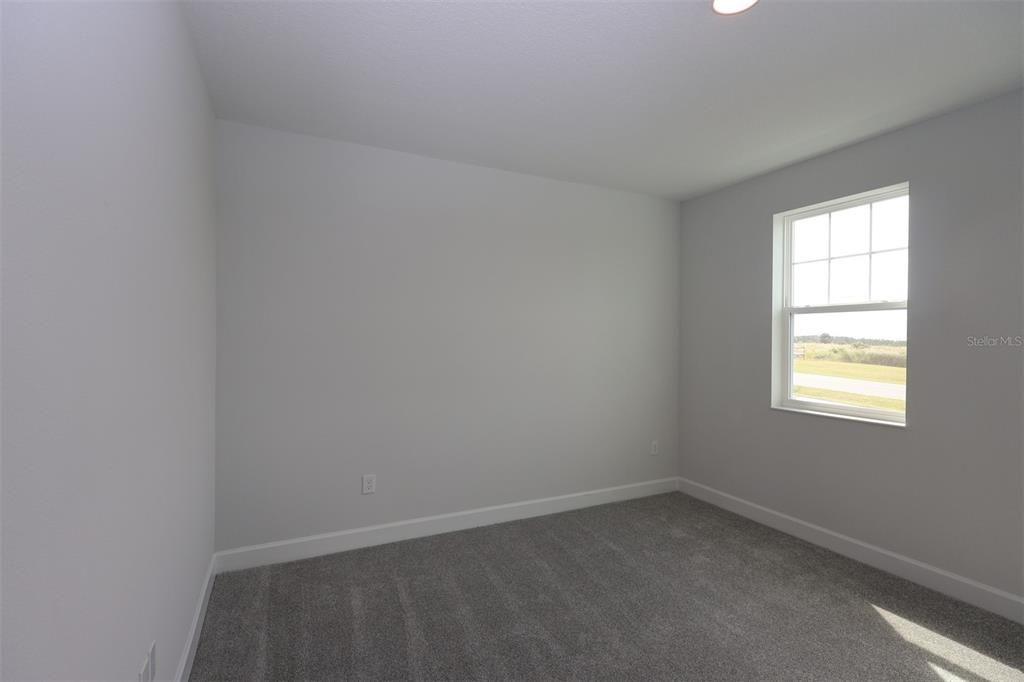 Под контрактом: $686,990 (4 спален, 3 ванн, 2780 Квадратных фут)