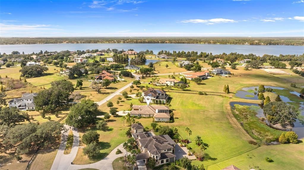 For Sale: $2,150,000 (5 beds, 4 baths, 4920 Square Feet)