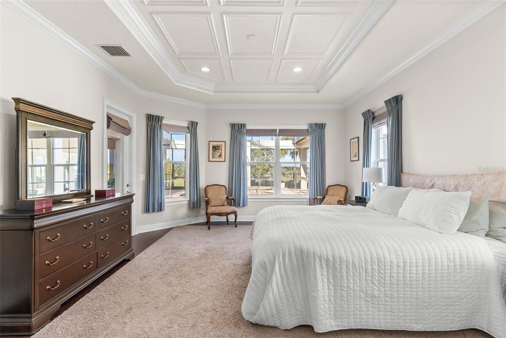 For Sale: $2,150,000 (5 beds, 4 baths, 4920 Square Feet)