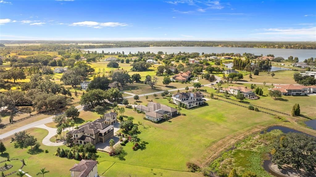 For Sale: $2,150,000 (5 beds, 4 baths, 4920 Square Feet)