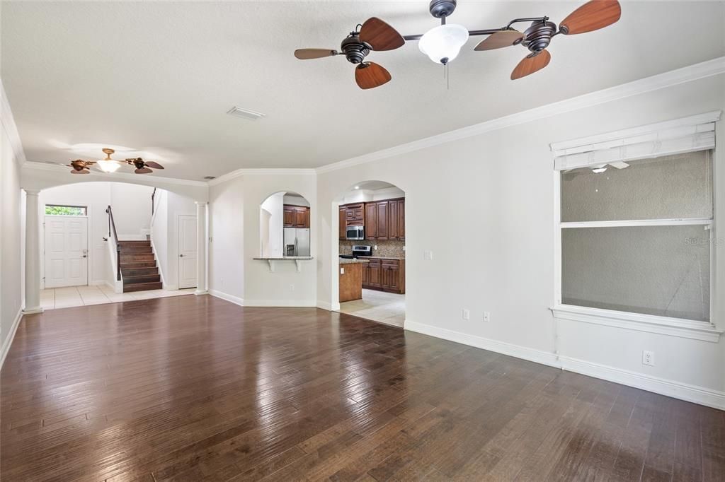 En Venta: $373,990 (3 camas, 2 baños, 2308 Pies cuadrados)