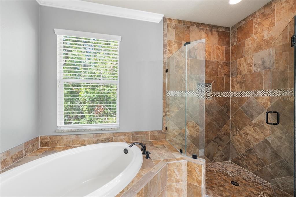 En Venta: $373,990 (3 camas, 2 baños, 2308 Pies cuadrados)