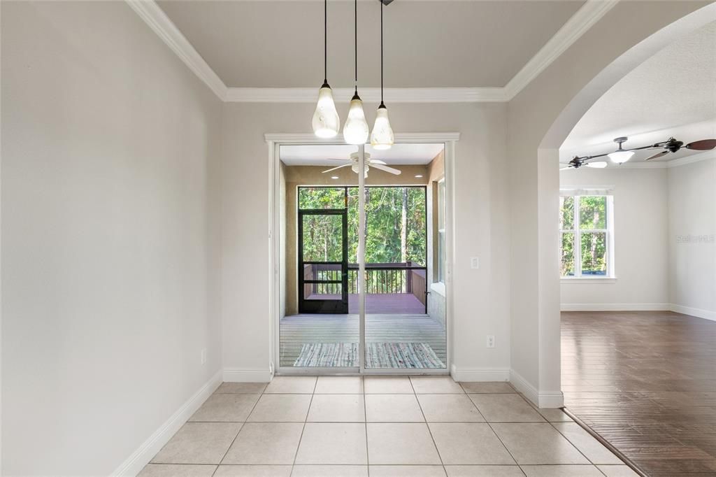 En Venta: $373,990 (3 camas, 2 baños, 2308 Pies cuadrados)