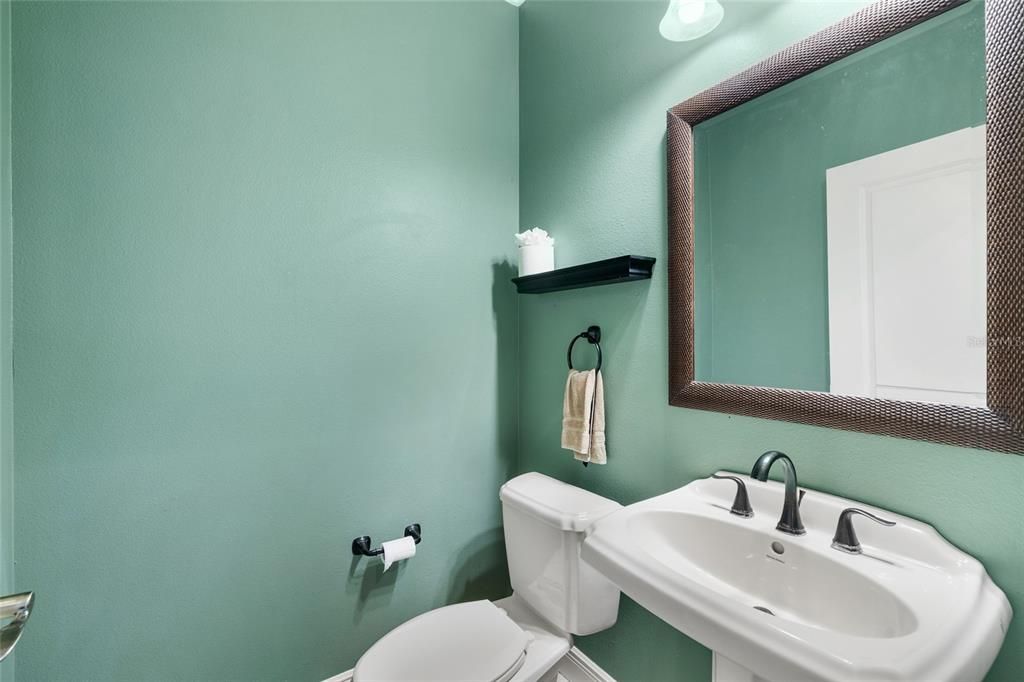 En Venta: $373,990 (3 camas, 2 baños, 2308 Pies cuadrados)