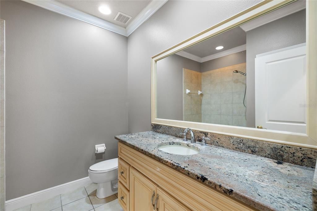 En Venta: $373,990 (3 camas, 2 baños, 2308 Pies cuadrados)