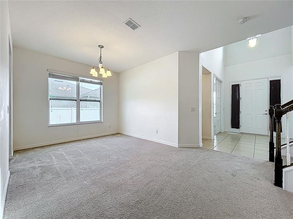 На продажу: $589,999 (5 спален, 3 ванн, 4733 Квадратных фут)