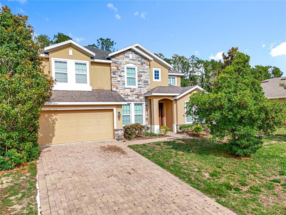 На продажу: $589,999 (5 спален, 3 ванн, 4733 Квадратных фут)