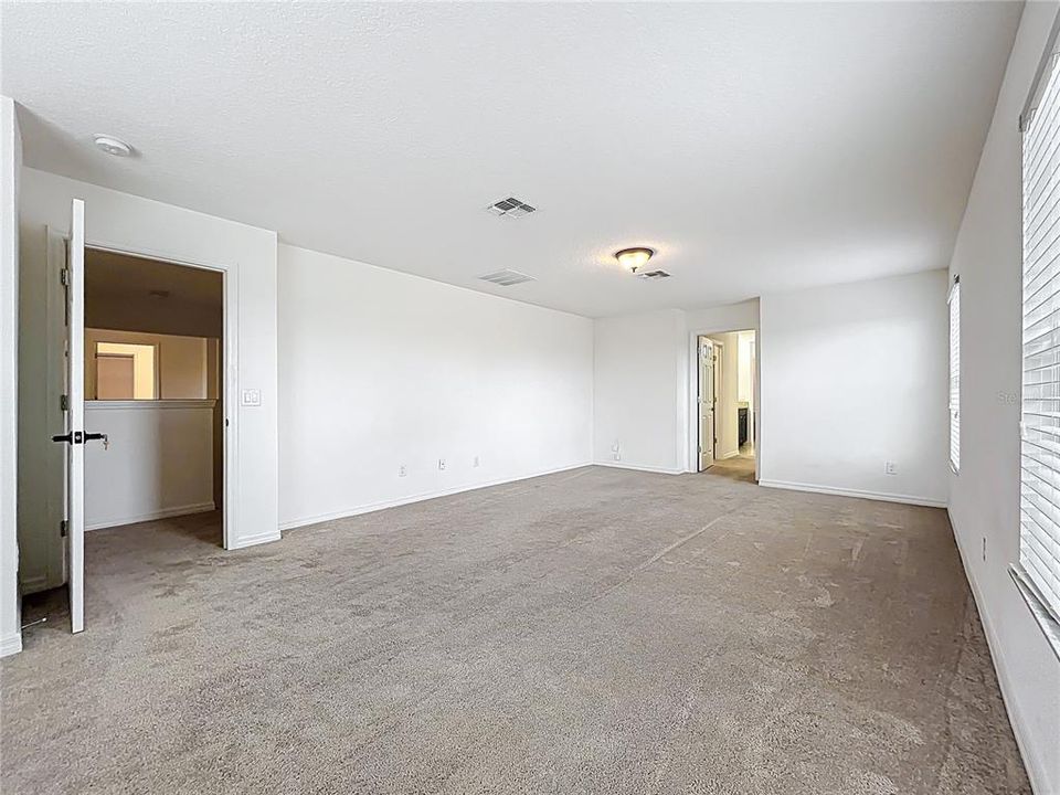 На продажу: $589,999 (5 спален, 3 ванн, 4733 Квадратных фут)