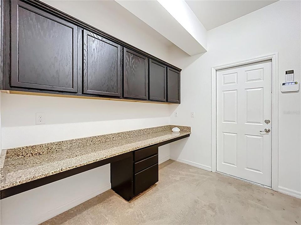 На продажу: $589,999 (5 спален, 3 ванн, 4733 Квадратных фут)