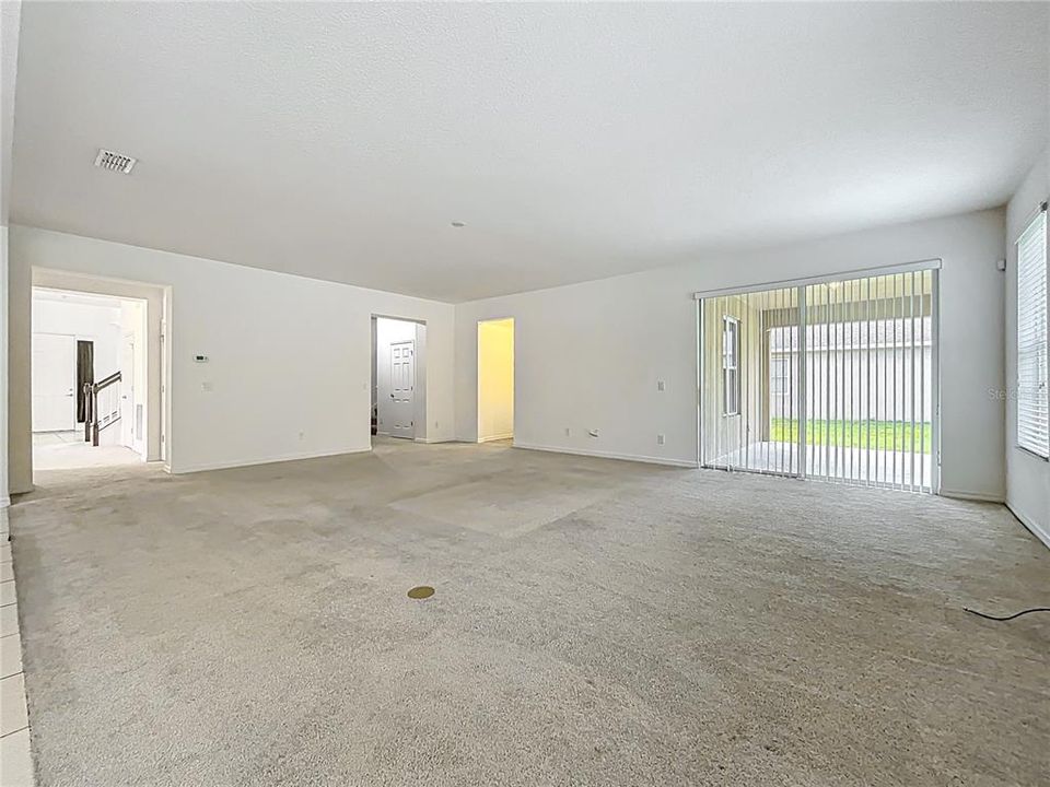 На продажу: $589,999 (5 спален, 3 ванн, 4733 Квадратных фут)