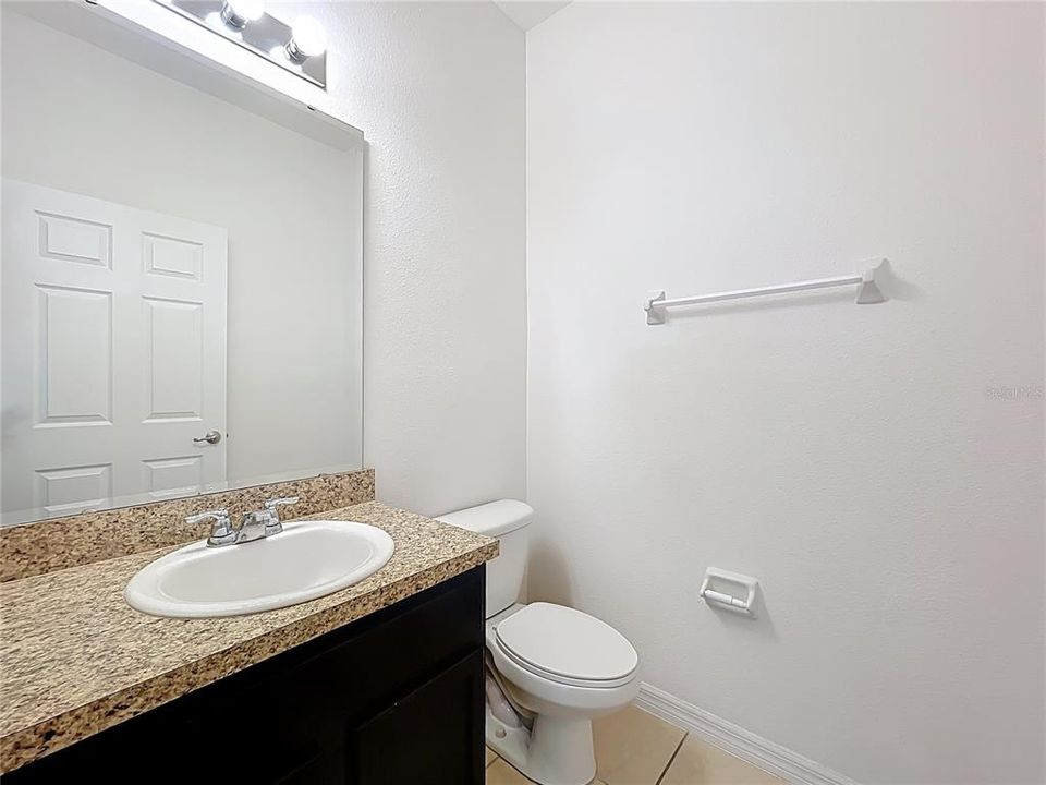 На продажу: $589,999 (5 спален, 3 ванн, 4733 Квадратных фут)