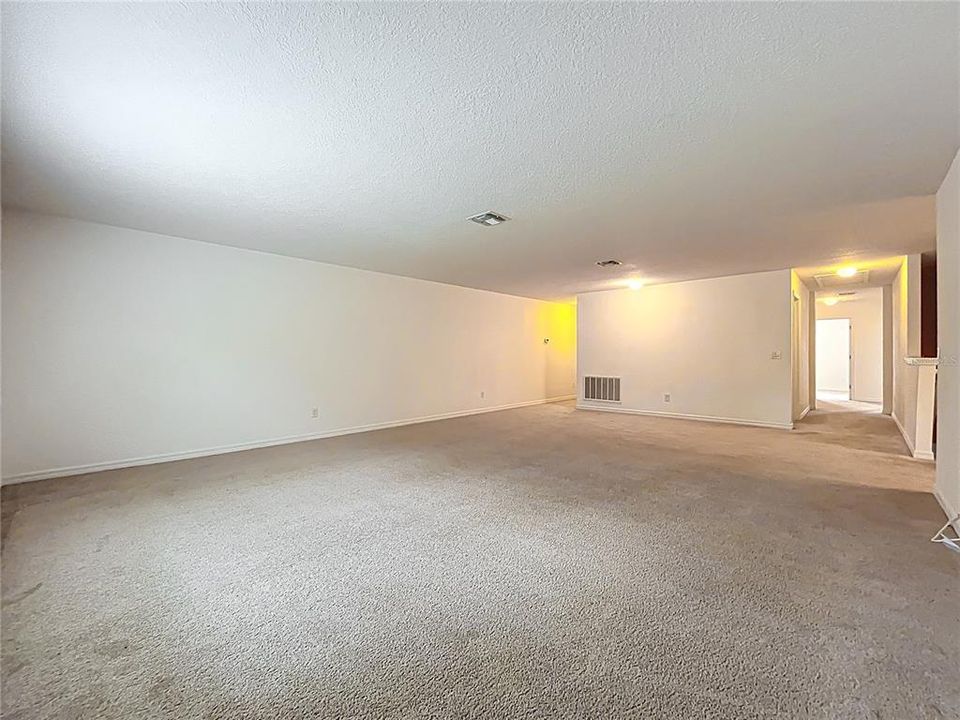 На продажу: $589,999 (5 спален, 3 ванн, 4733 Квадратных фут)