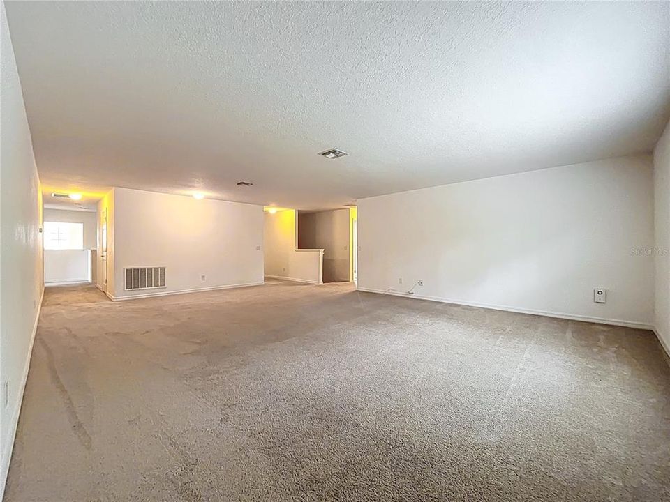 На продажу: $589,999 (5 спален, 3 ванн, 4733 Квадратных фут)