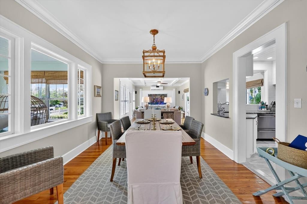 For Rent: $18,000 (5 beds, 3 baths, 3494 Square Feet)