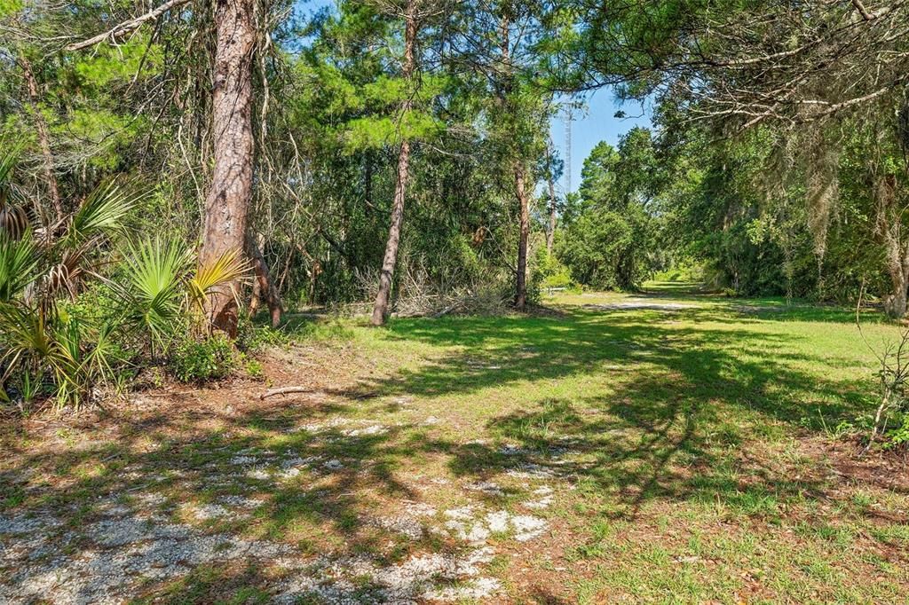 Под контрактом: $199,999 (3.14 acres)