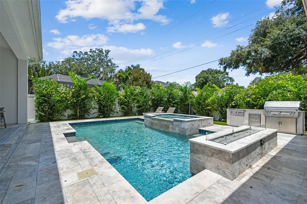 Active With Contract: $2,495,000 (5 beds, 5 baths, 4055 Square Feet)