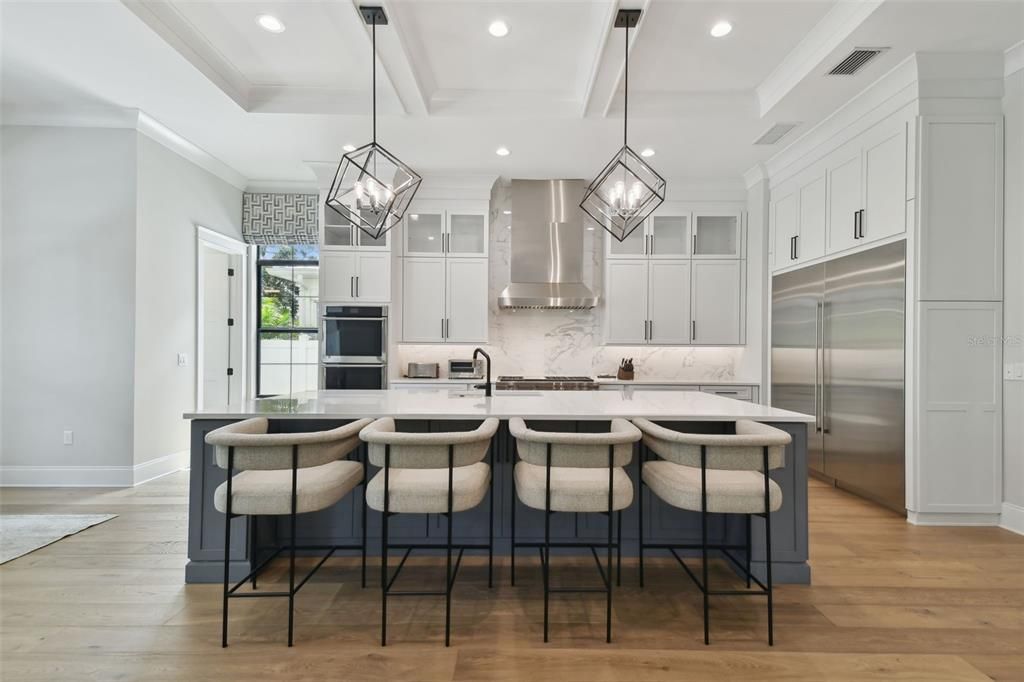 Active With Contract: $2,495,000 (5 beds, 5 baths, 4055 Square Feet)