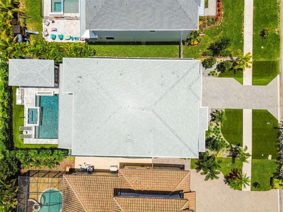 Active With Contract: $2,495,000 (5 beds, 5 baths, 4055 Square Feet)