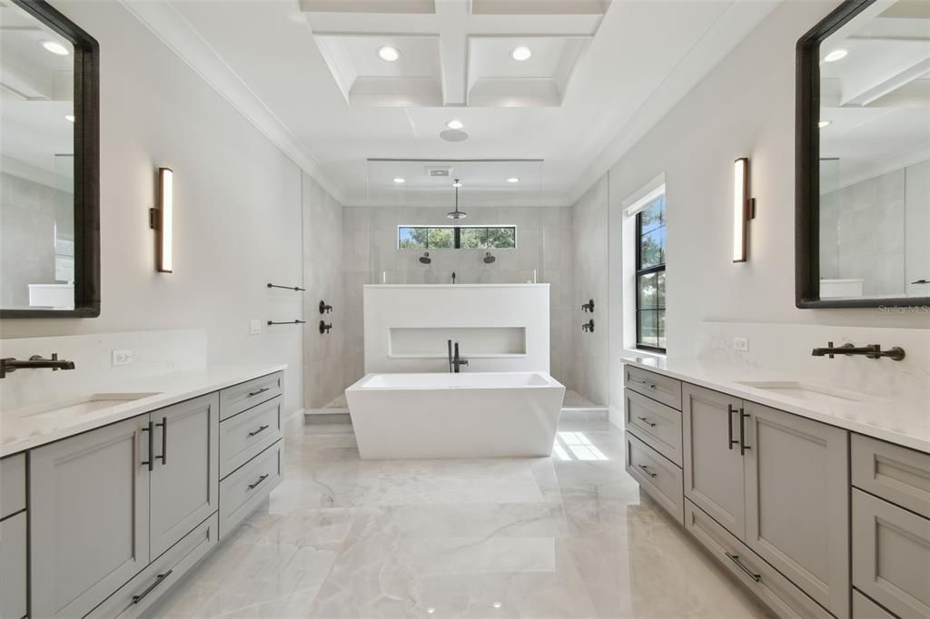 Active With Contract: $2,495,000 (5 beds, 5 baths, 4055 Square Feet)