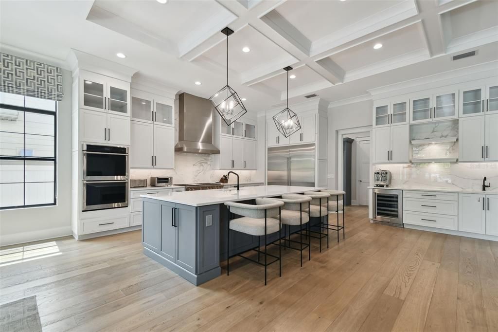 Active With Contract: $2,495,000 (5 beds, 5 baths, 4055 Square Feet)