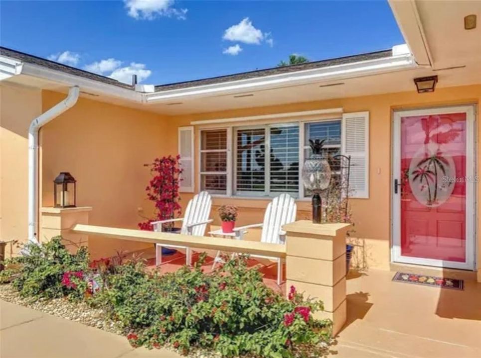 Active With Contract: $477,000 (3 beds, 3 baths, 1692 Square Feet)