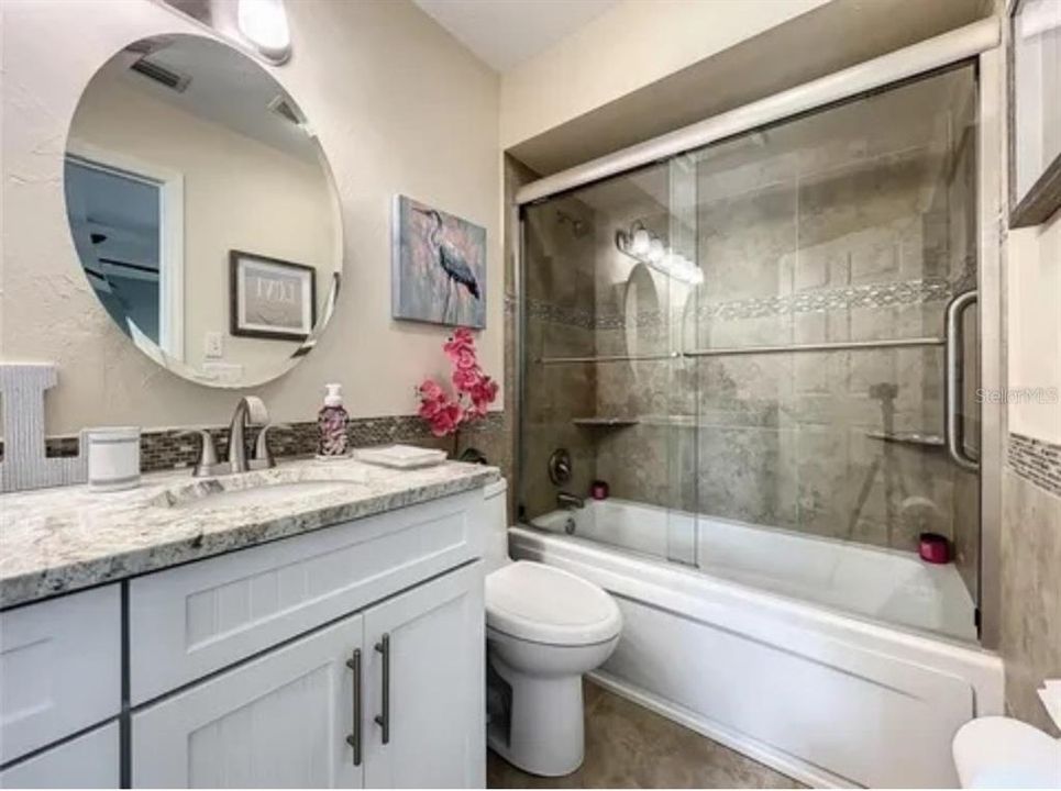 Active With Contract: $477,000 (3 beds, 3 baths, 1692 Square Feet)