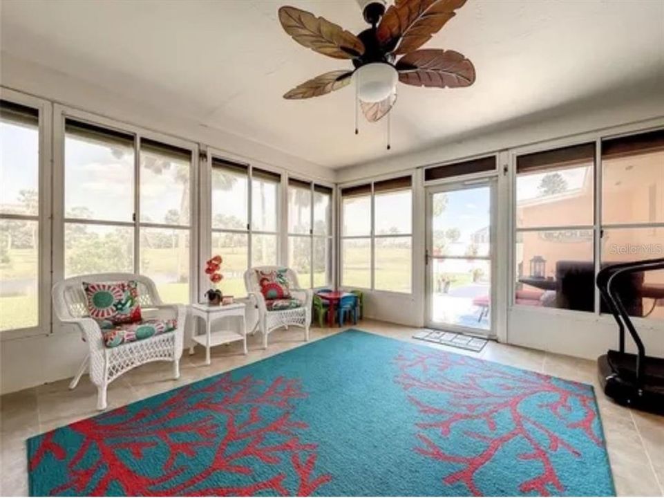 Active With Contract: $477,000 (3 beds, 3 baths, 1692 Square Feet)