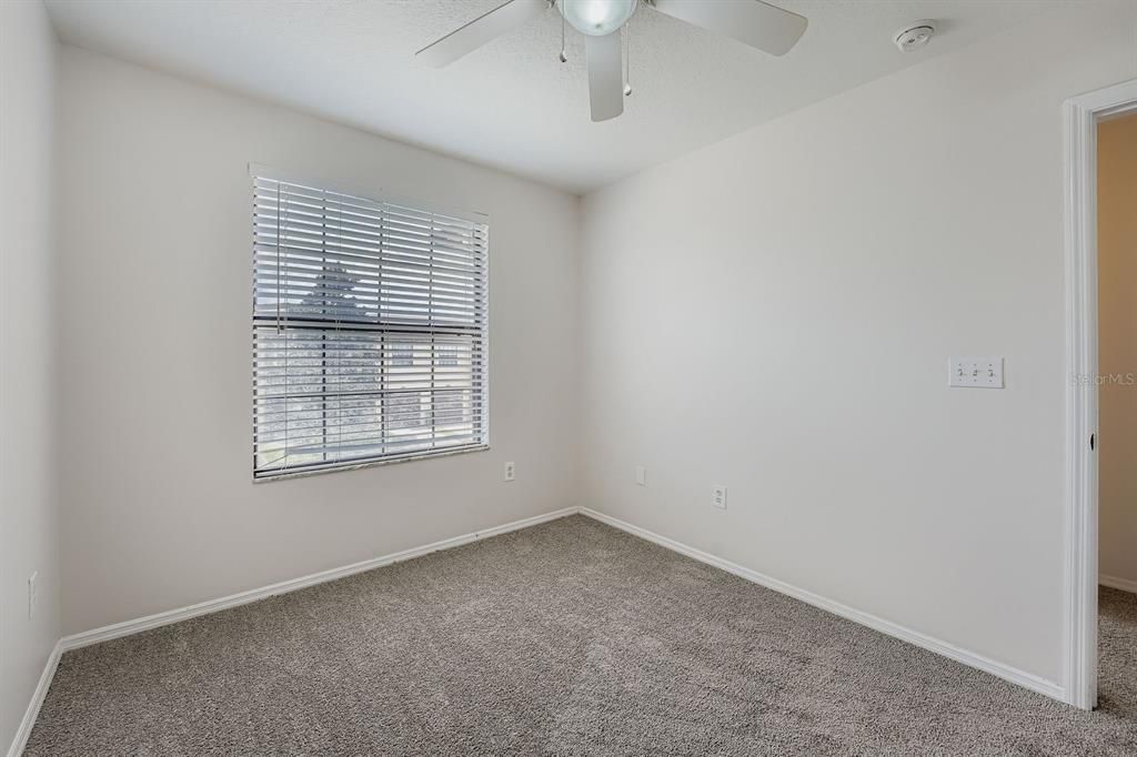 For Sale: $230,000 (3 beds, 2 baths, 1479 Square Feet)