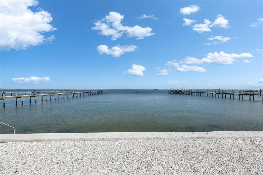 For Sale: $2,795,000 (5 beds, 3 baths, 4176 Square Feet)