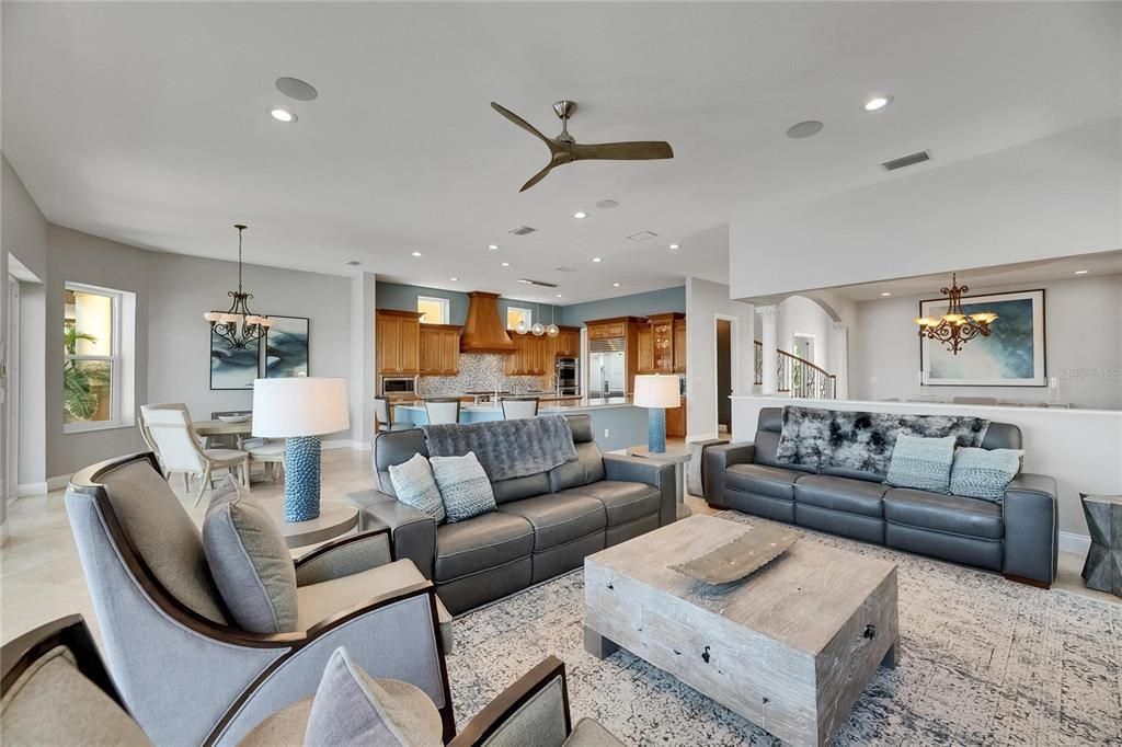 For Sale: $2,795,000 (5 beds, 3 baths, 4176 Square Feet)