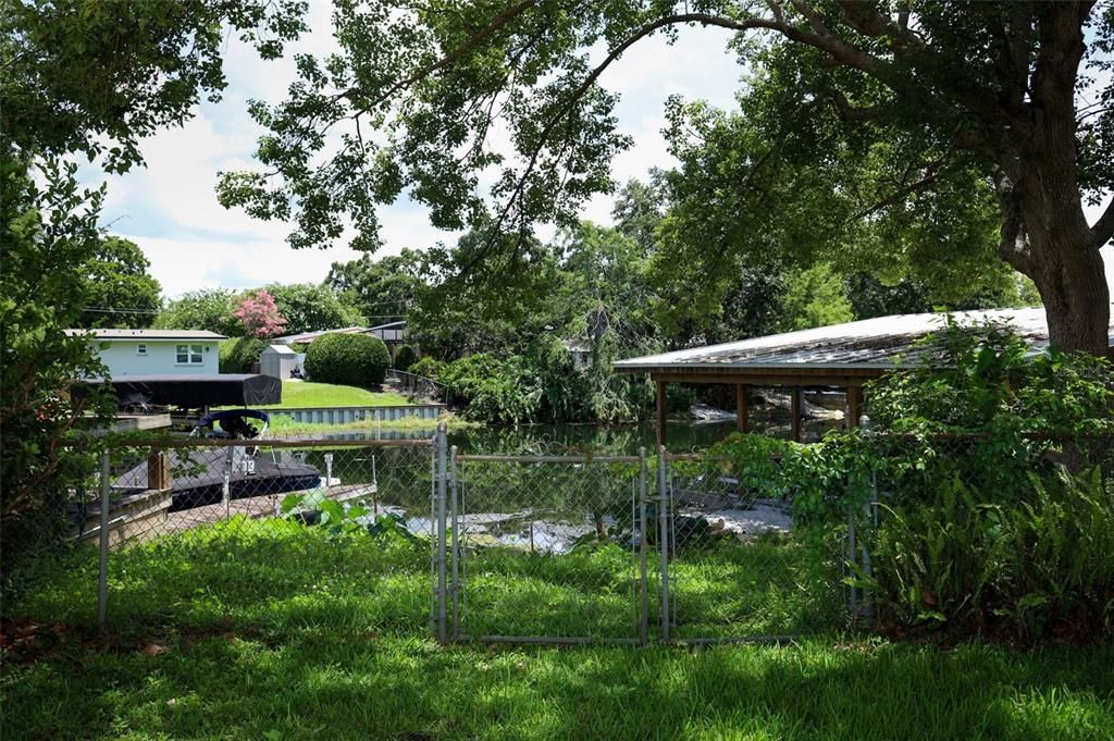 待售: $620,000 (4 贝兹, 2 浴室, 2015 平方英尺)