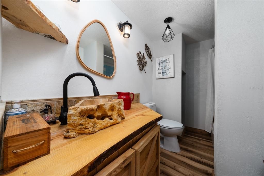 For Sale: $795,900 (3 beds, 4 baths, 1200 Square Feet)