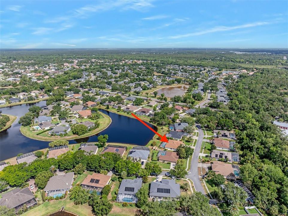 Activo con contrato: $615,000 (4 camas, 3 baños, 2820 Pies cuadrados)