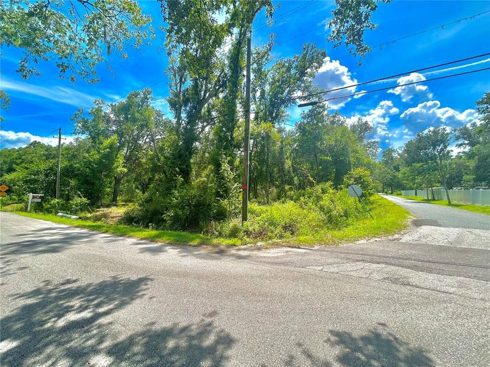 En Venta: $375,000 (4.38 acres)