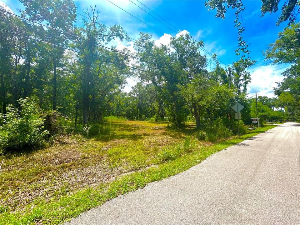 En Venta: $375,000 (4.38 acres)