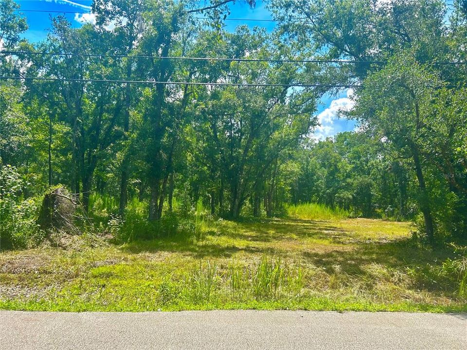 En Venta: $375,000 (4.38 acres)