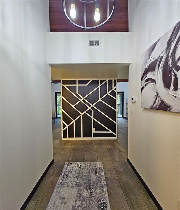 For Sale: $120,000 (1 beds, 1 baths, 974 Square Feet)