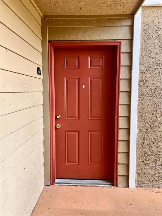 Active With Contract: $130,000 (3 beds, 2 baths, 1274 Square Feet)