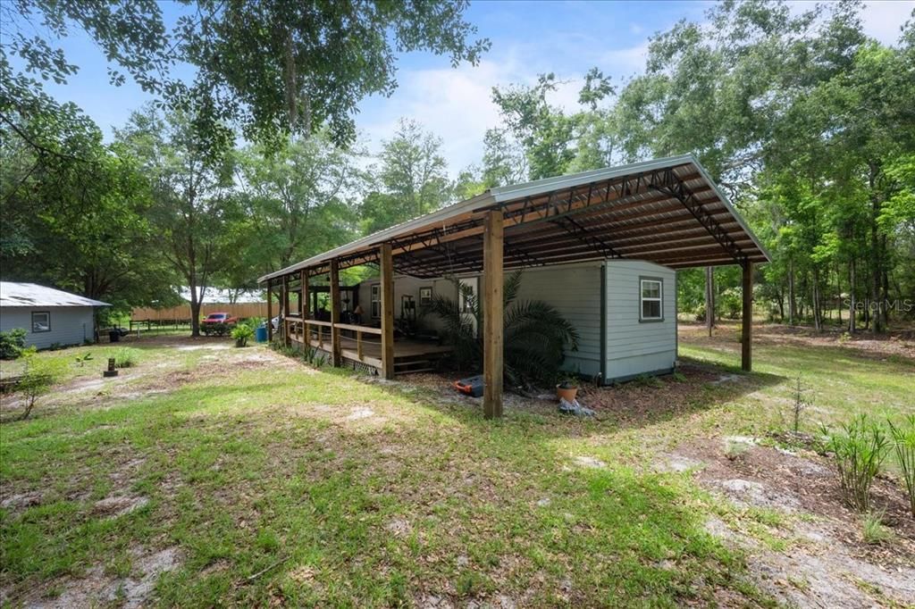 For Sale: $334,900 (2 beds, 1 baths, 720 Square Feet)