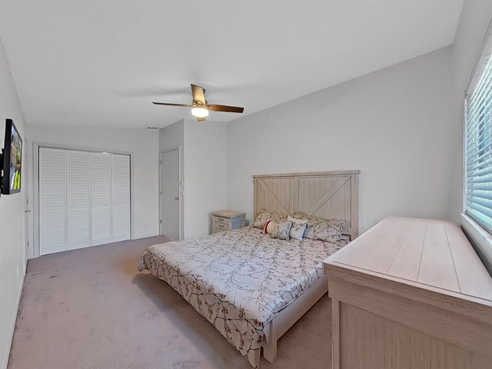 待售: $669,000 (5 贝兹, 2 浴室, 3051 平方英尺)