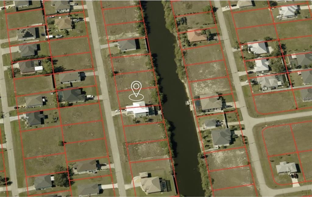 待售: $27,000 (0.23 acres)