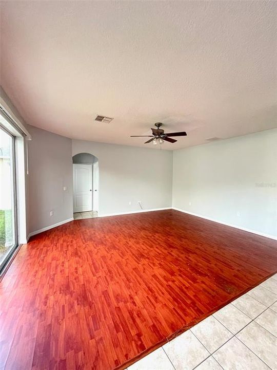 Active With Contract: $2,450 (4 beds, 2 baths, 2523 Square Feet)